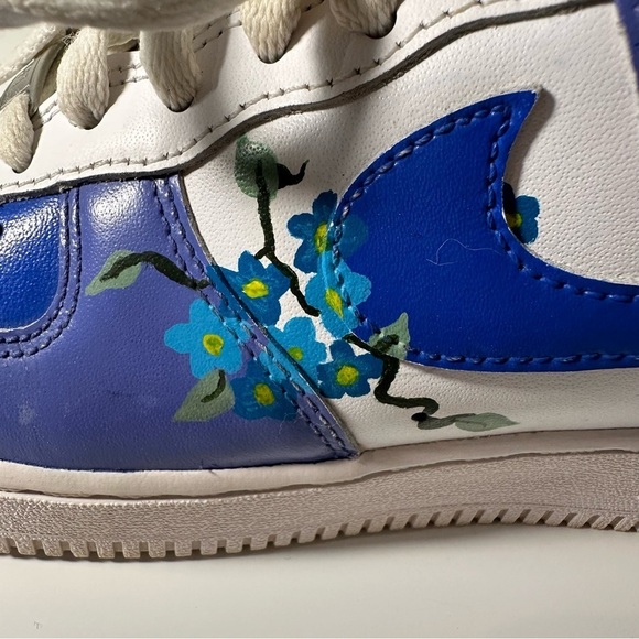 Nike Air Force custom painted shoes - Picture 7 of 14